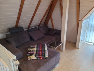 Anzeigenbild: Schöne helle möbilierte WG-Wohnung im Dachgeschoss in der Innenstadt von Tuttlingen