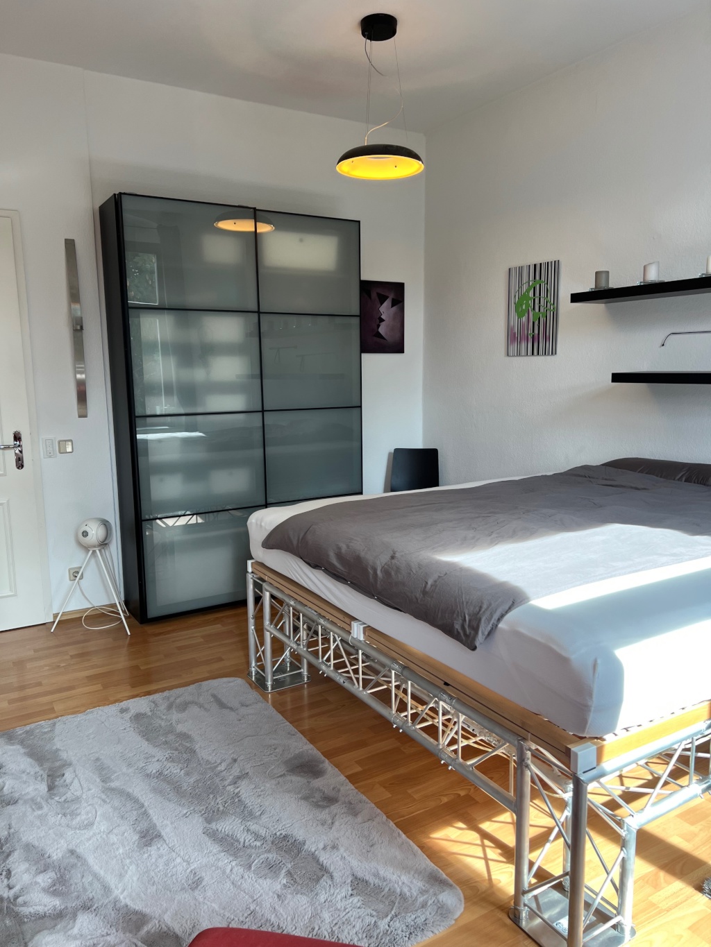 Traumwohnung zur Zwischenmiete – Haydnstraße 49, 1309 Dresden Striesen-West – Vorschaubild 2