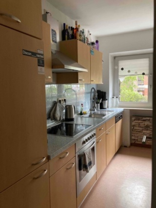 Imagen del anuncio: Muy bonito apartamento de 3 habitaciones con EBK - Cerca de la estación de tren - WG adecuado! ¡Compra lo posible!