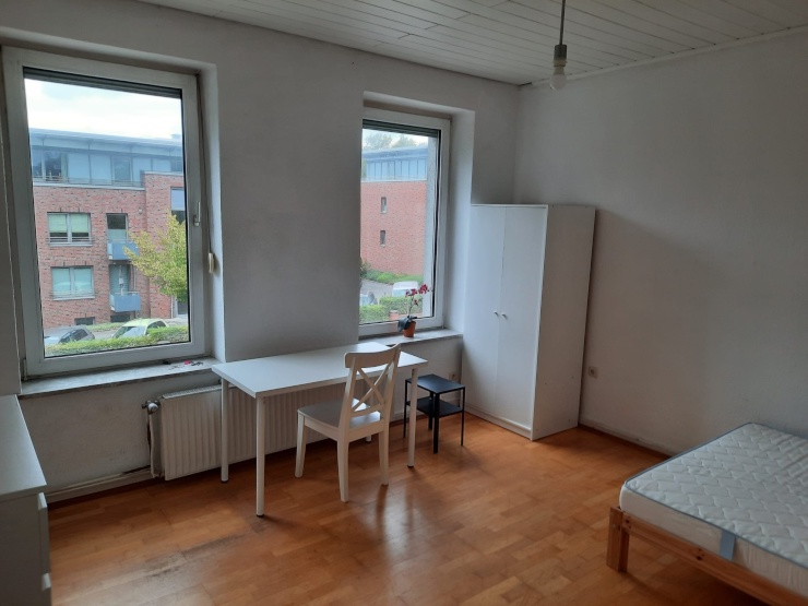 Möblierte WGZimmer in KielHassee (2/4 Zimmer noch frei!) WGZimmer