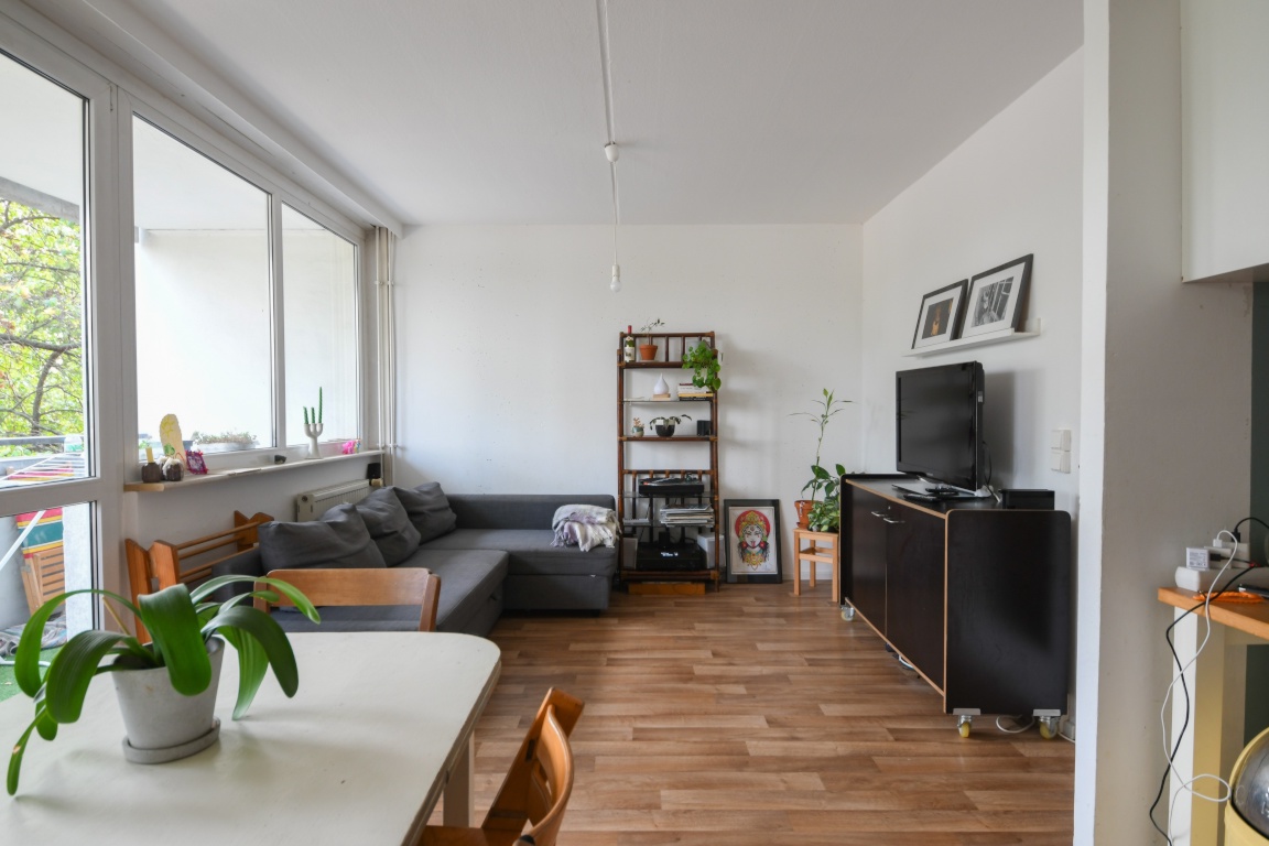 Short term rent (end oct - start jan) in Apartment in Berlin – Platz der Vereinten Nationen, 10249 Berlin Friedrichshain – Vorschaubild 3