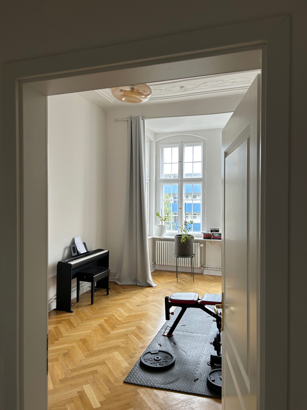 Zwischenmiete Berlin Mitte - Altbau mit Stuck - 01.-30.09.. - voll möbliert - sehr gut angebunden – Badstr. 20, 13357 Berlin Gesundbrunnen – Vorschaubild 10