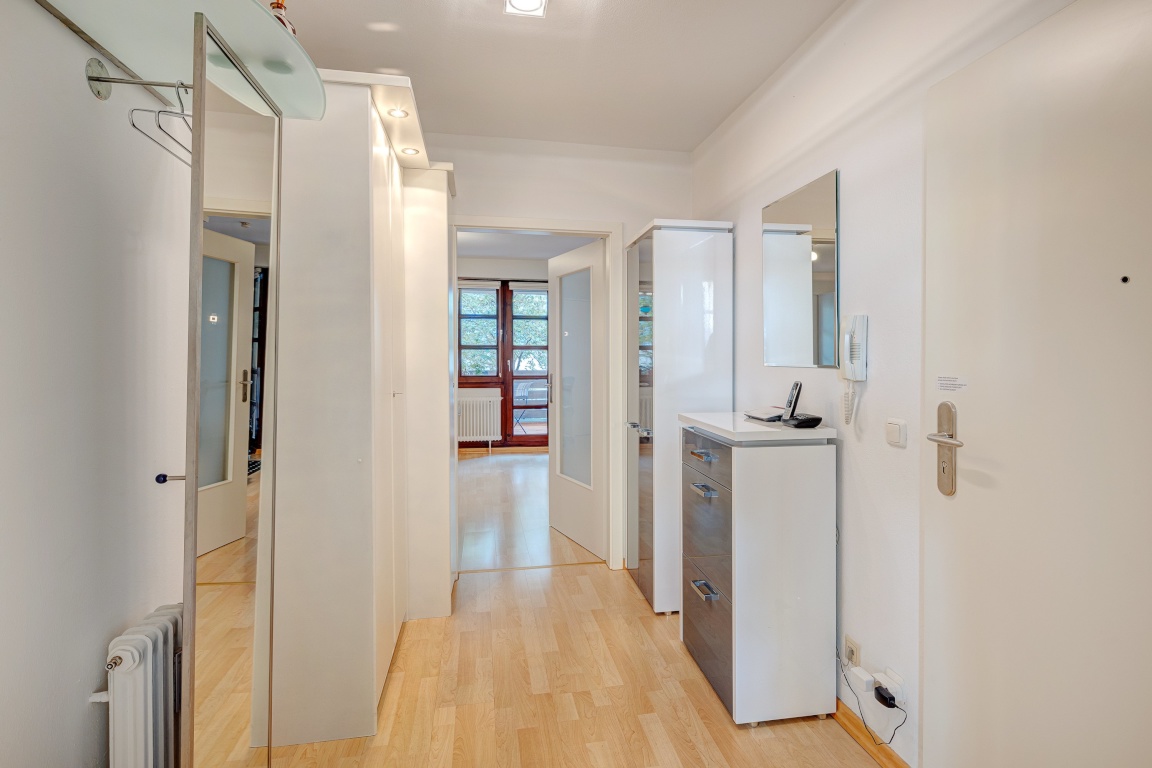 Wohnung Schwabing-West Emanuelstr. - Gang • Eingangsbereich | Hallway  • Entrance Area