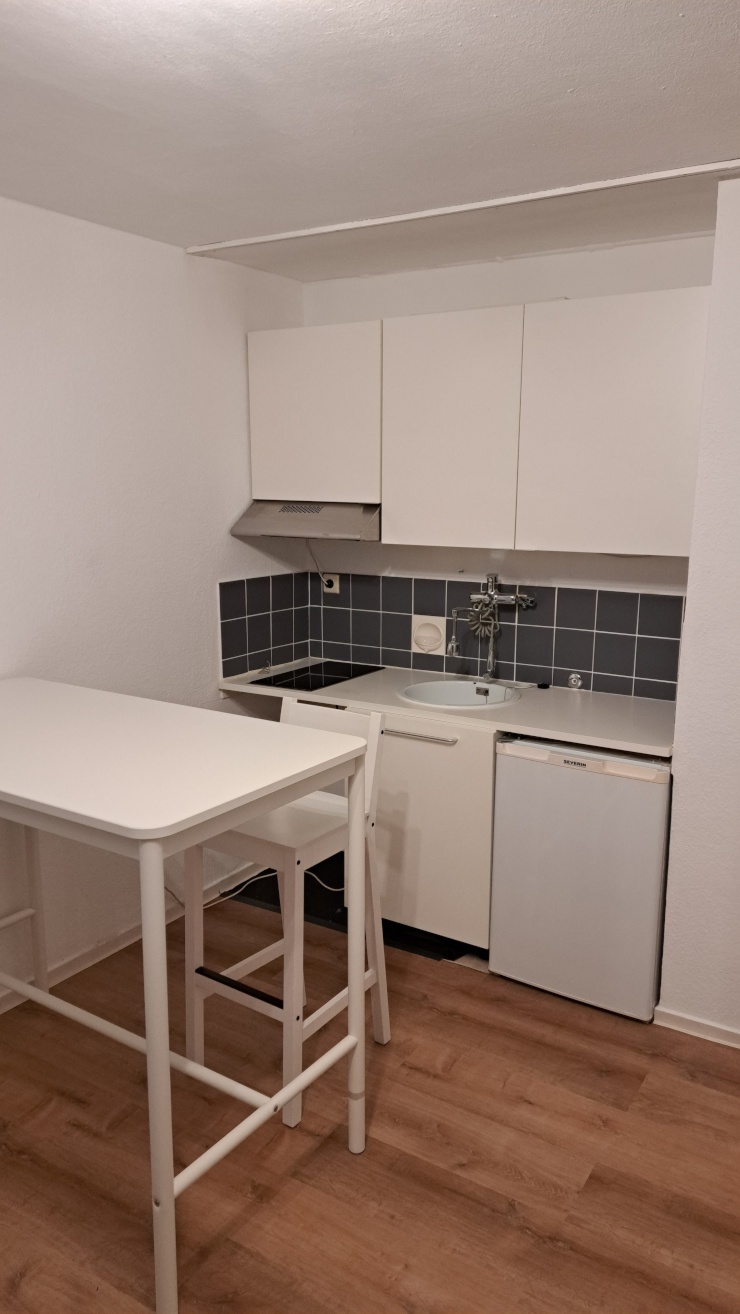 Möblierte 1-Zimmer Wohnung in günstiger Lage - 1-Zimmer-Wohnung in ...