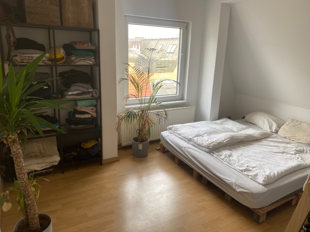 Schöne 2 Zimmer Wohnung in der Lübecker Altstadt (Möbliert zur Zwischenmiete) – 23552 Lübeck Innenstadt – Vorschaubild 2