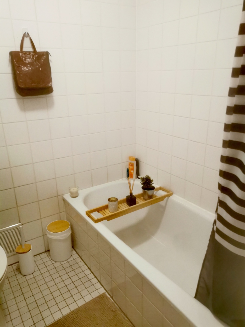 Komplett möblierte 2 Zimmer Wohnung München, Westend zur 4 monatigen Untermiete ggf. auch länger – 80339 München Schwanthalerhöhe – Vorschaubild 4