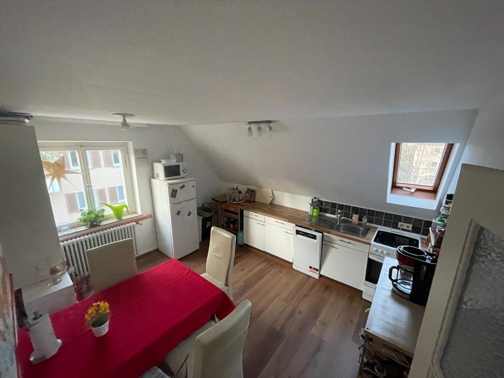 WG-Zimmer Zuffenhausen Waldäckerstraße 16 - Küche, inkl. Spülmaschine