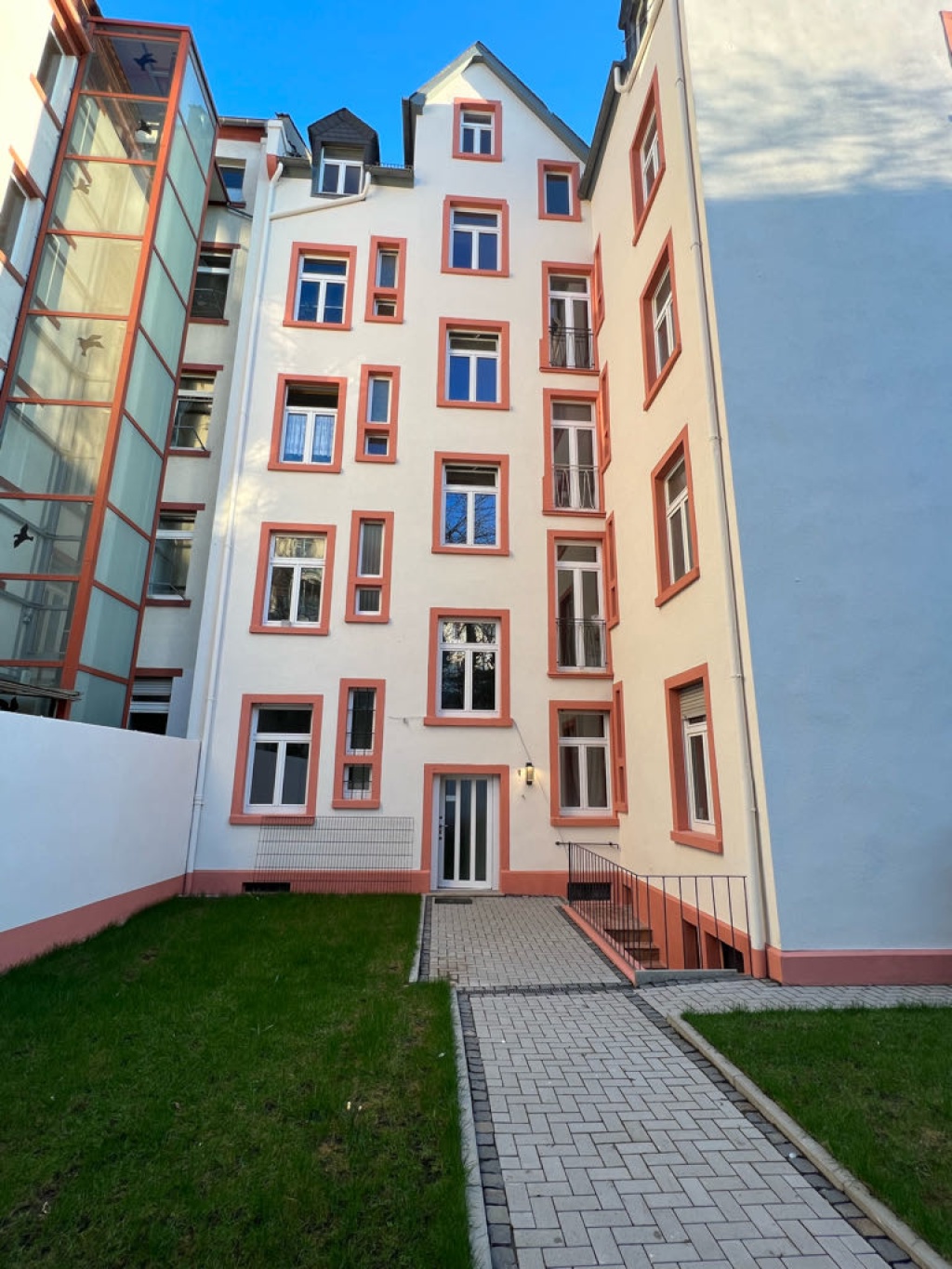 WG-Zimmer Bornheim Heidestraße 119 - Garten