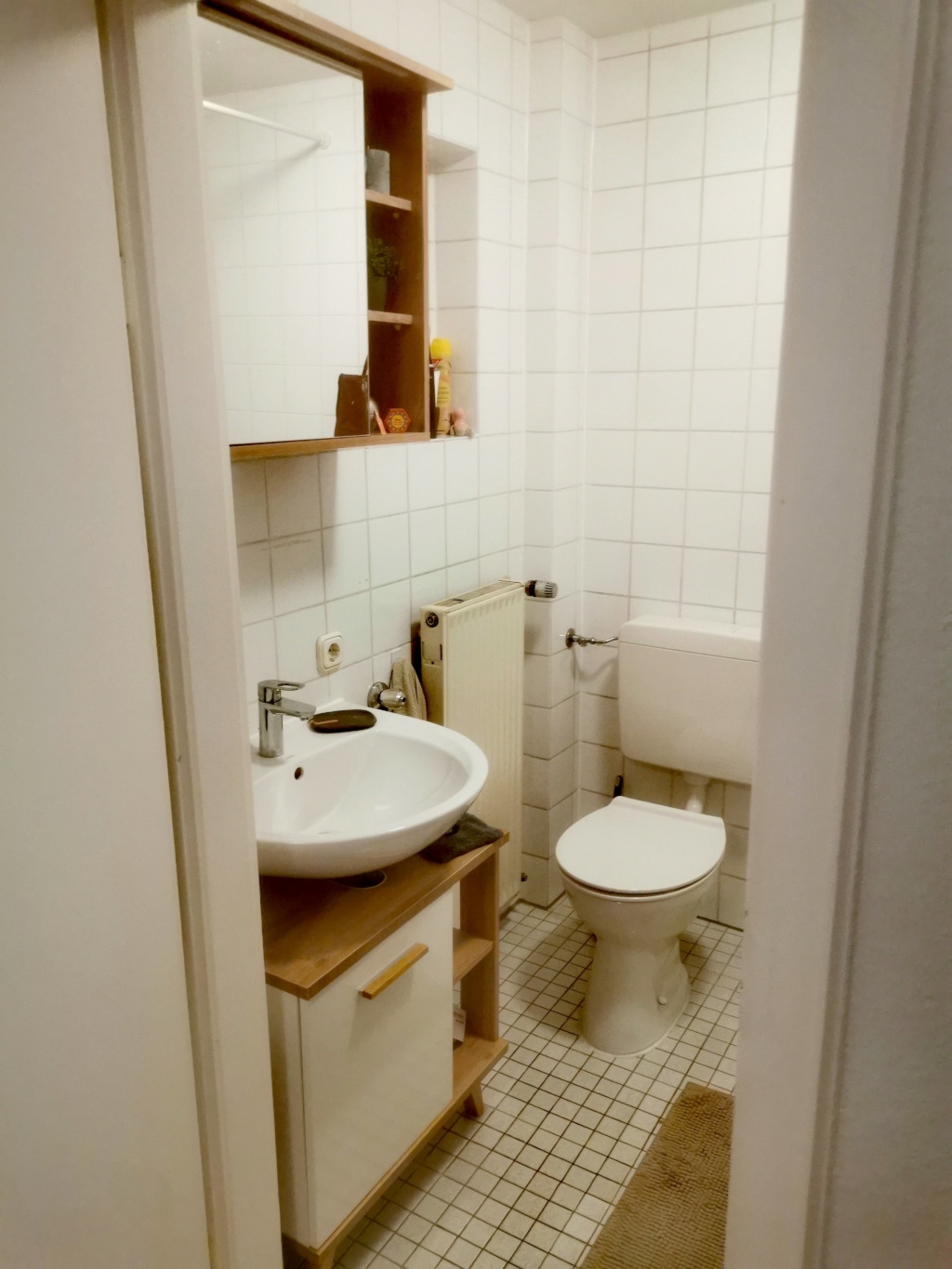 Komplett möblierte 2 Zimmer Wohnung München, Westend zur 4 monatigen Untermiete ggf. auch länger – 80339 München Schwanthalerhöhe – Vorschaubild 3