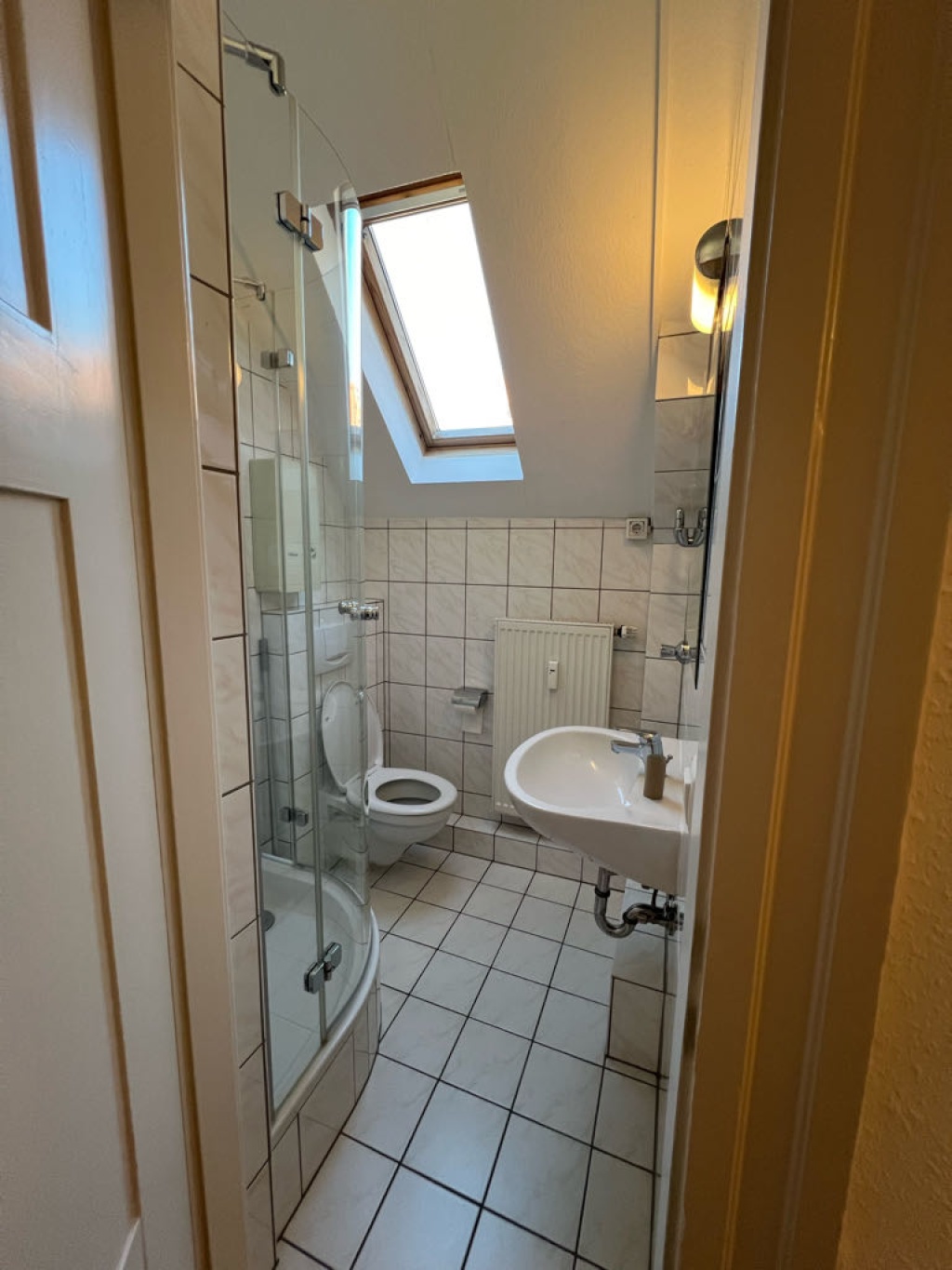WG-Zimmer Bornheim Heidestraße 119 - Toilette