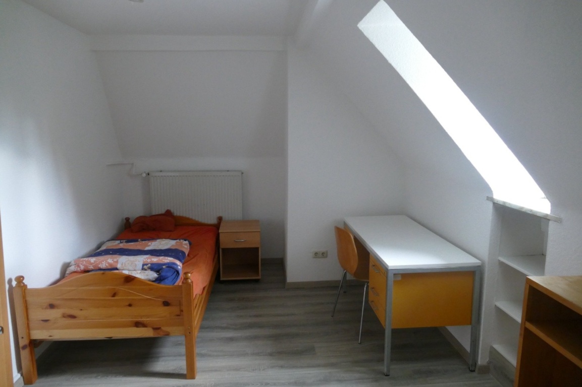 Habitación en WG Zentrum Licher Straße 49 - Zimmer 1