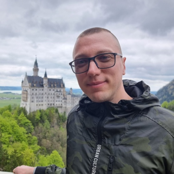 Anzeigenbild: 1 Zi-Wohnung bis 600 Euro warm gesucht