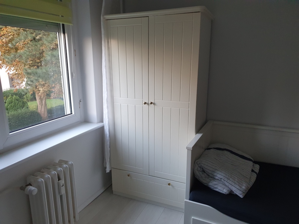 WG-Zimmer Wedding Londoner Straße - Kleiderschrank