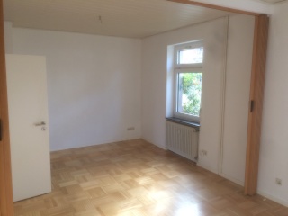 Anzeigenbild: 1WG Zimmer in Top Lage in 2er WG