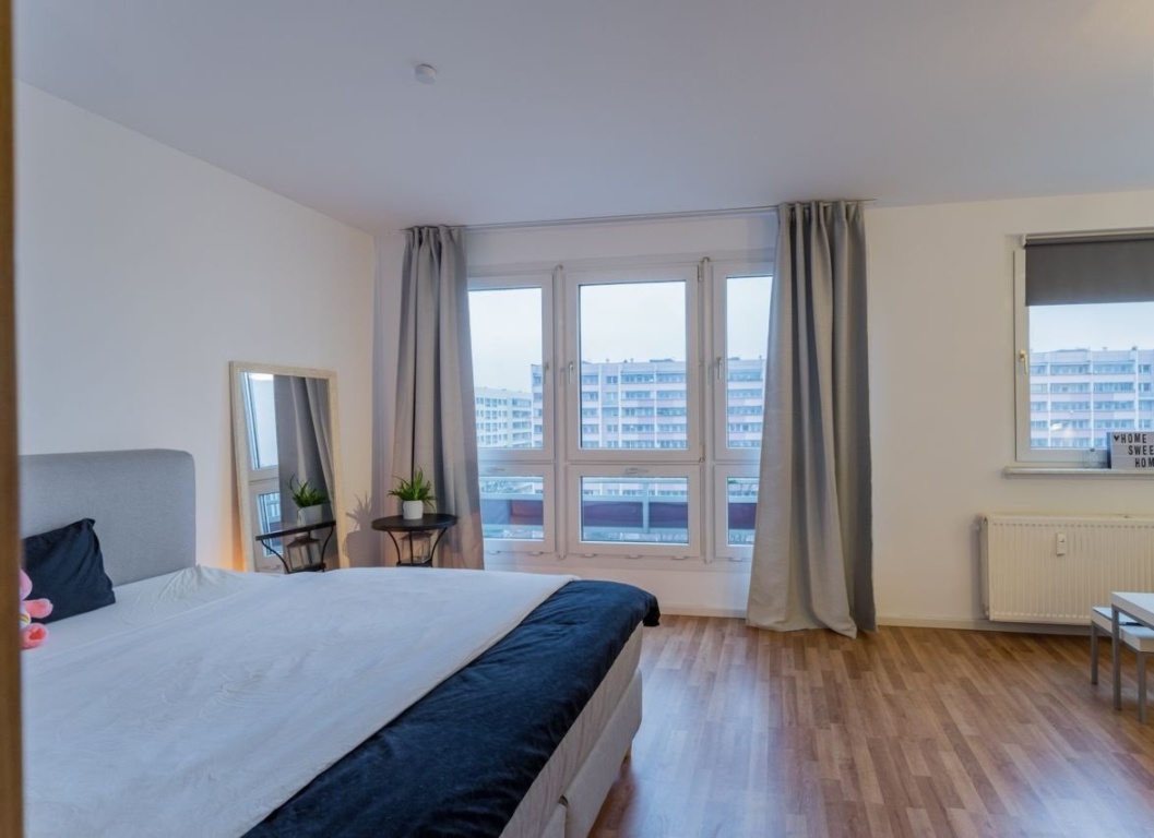 City apartment at Alexanderplatz (from Oct 2026, for up to 6 months) – Mollstr 3, 10178 Berlin Mitte – Vorschaubild 5