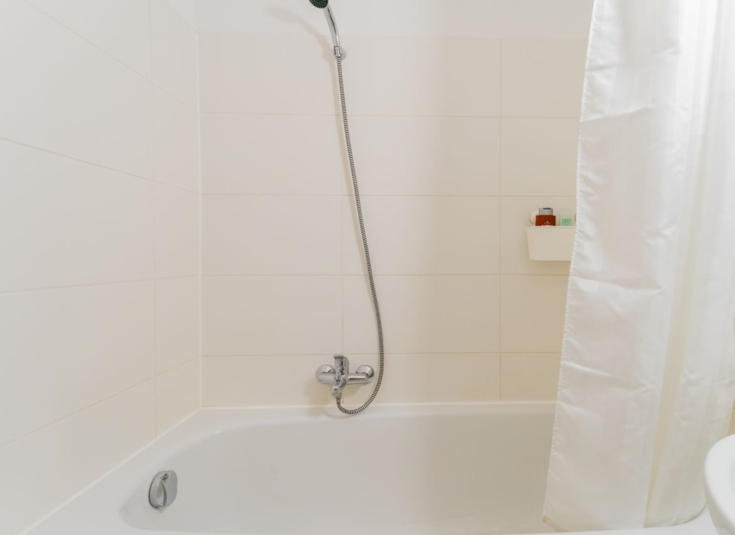 City apartment at Alexanderplatz (from Oct 2026, for up to 6 months) – Mollstr 3, 10178 Berlin Mitte – Vorschaubild 15