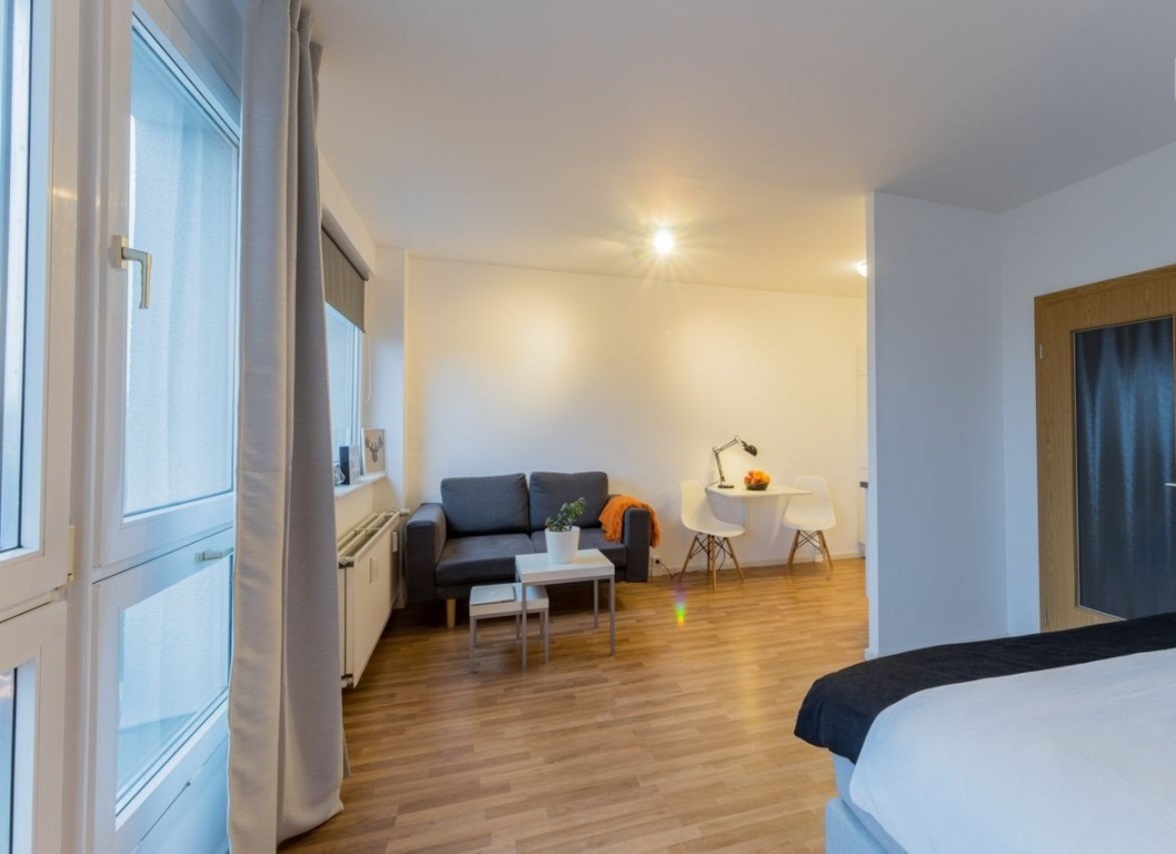 City apartment at Alexanderplatz (from Oct 2026, for up to 6 months) – Mollstr 3, 10178 Berlin Mitte – Vorschaubild 7