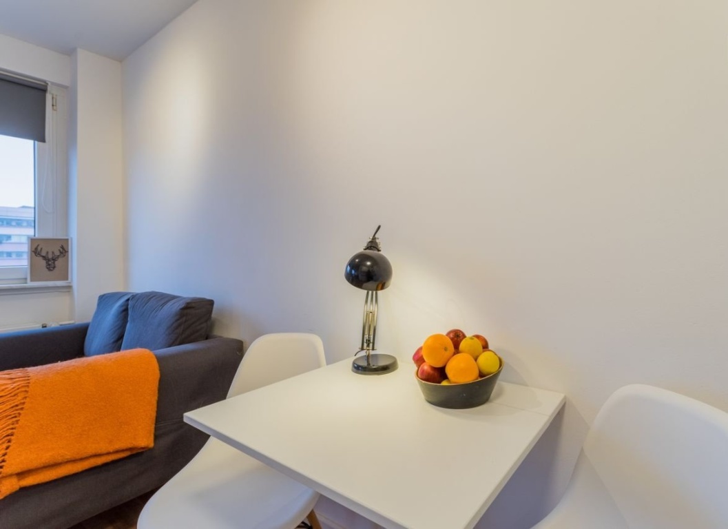 City apartment at Alexanderplatz (from Oct 2026, for up to 6 months) – Mollstr 3, 10178 Berlin Mitte – Vorschaubild 10