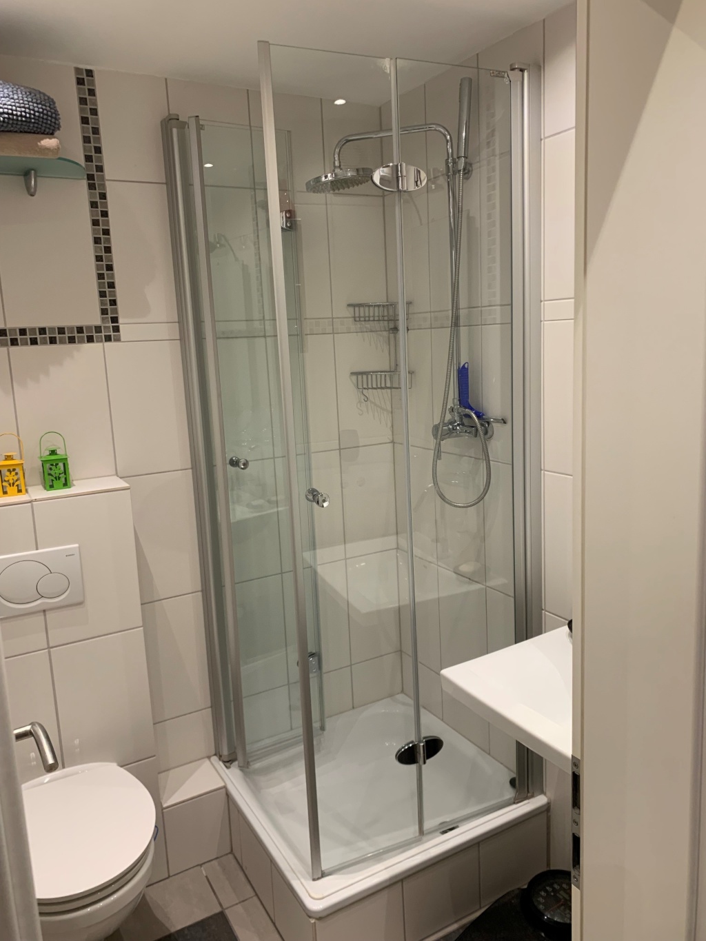 Lindenthal / 45 qm möbliert / ruhig / Gartennutzung / Nähe Uni, Uni-Klinik, Park / Einzelperson / mind. 6 Monate / 1.050 Euro alles inklusive – Mommsenstraße, 50935 Köln Lindenthal – Vorschaubild 9