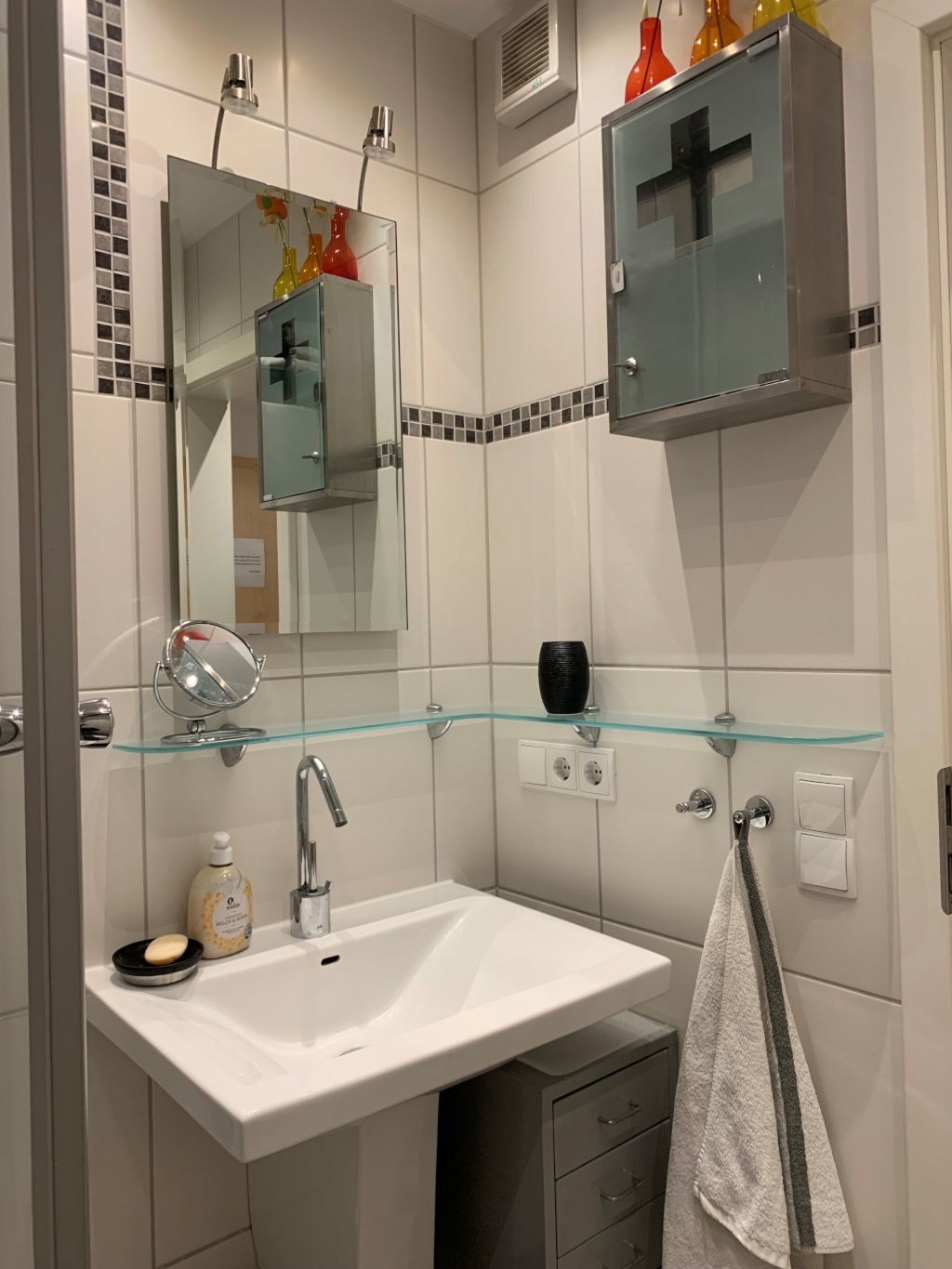 Lindenthal / 45 qm möbliert / ruhig / Gartennutzung / Nähe Uni, Uni-Klinik, Park / Einzelperson / mind. 6 Monate / 1.050 Euro alles inklusive – Mommsenstraße, 50935 Köln Lindenthal – Vorschaubild 10