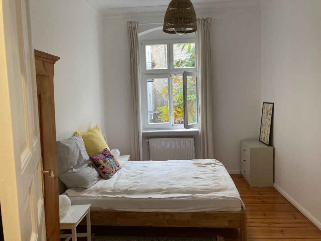 Frei ab 1. September! Frische schöne Wohnung – Fresh beautiful flat in wonderful Prenzlauer Berg – Erich-Weinert-Str. 16, 10439 Berlin Prenzlauer Berg – Vorschaubild 4
