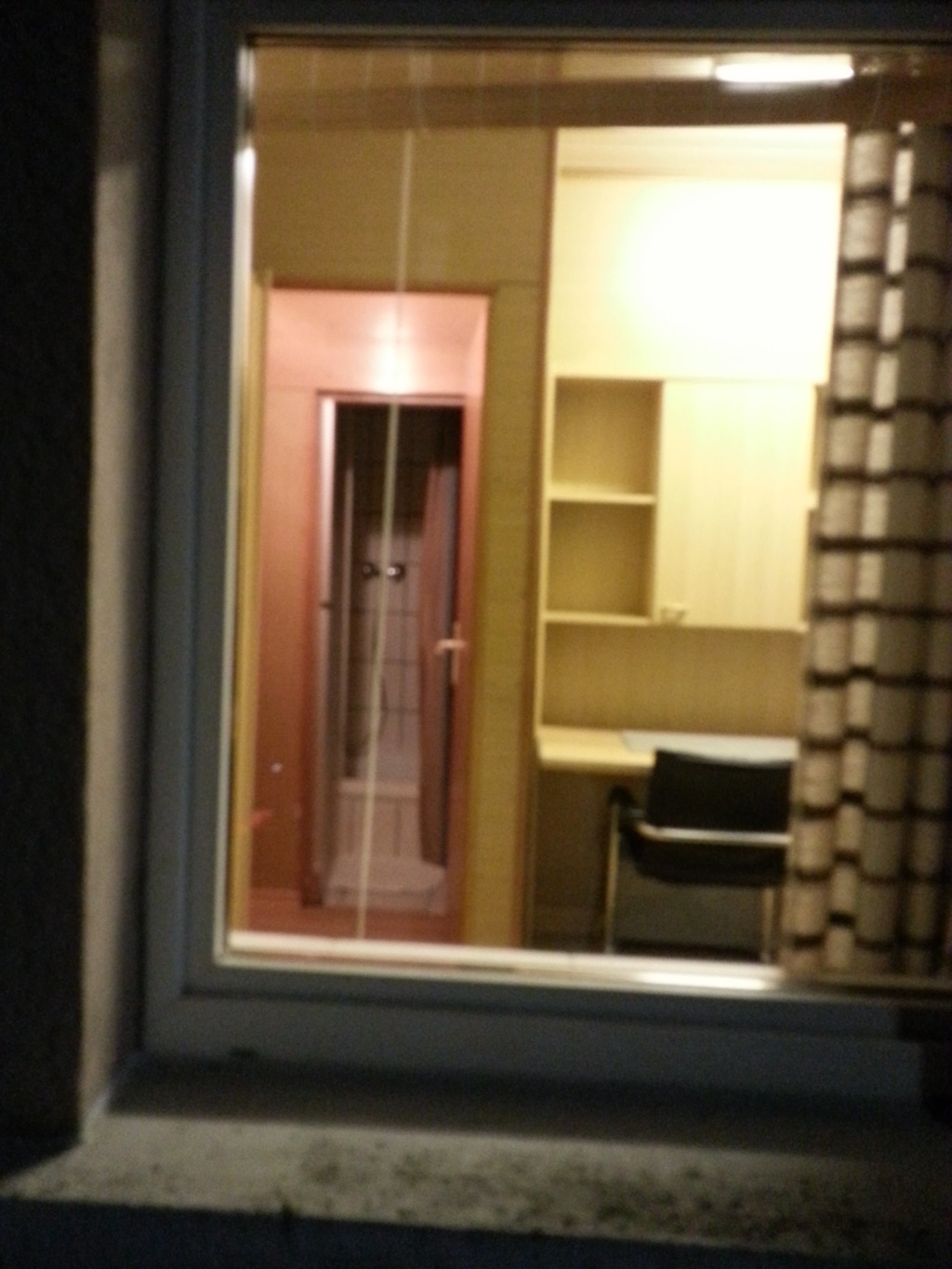 (77-0) ab sofort/1 Wohnung 2 Zimmer Kü, Bad für 2 Personen/möbliert, Garten – Ringenstraße, 51067 Köln Holweide – Vorschaubild 3