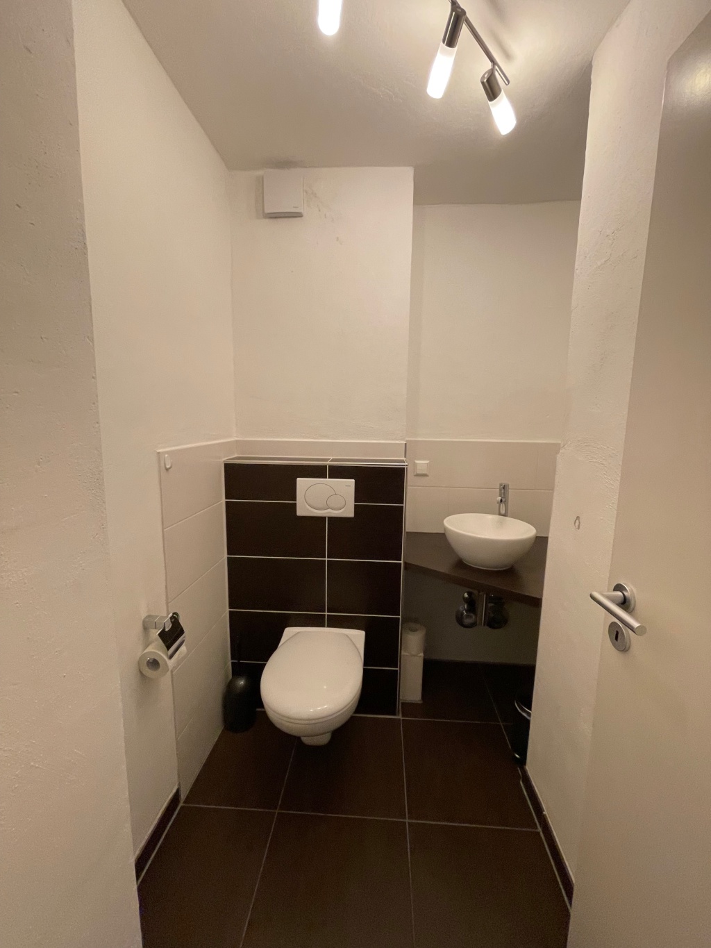 4 Zimmer DG-Wohnung zur 3er-WG Neugründung - 2 Minuten zur Straßenbahnlinie 5 – 68239 Mannheim Seckenheim – Vorschaubild 3
