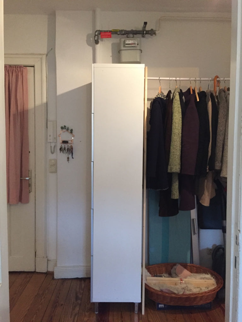 Flat Winterhude Alsterdorfer Straße 113 - Flur mit Garderobe