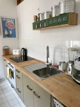 Möblierte 2 Raum Whg. Altbau Husemannkiez — photo 1