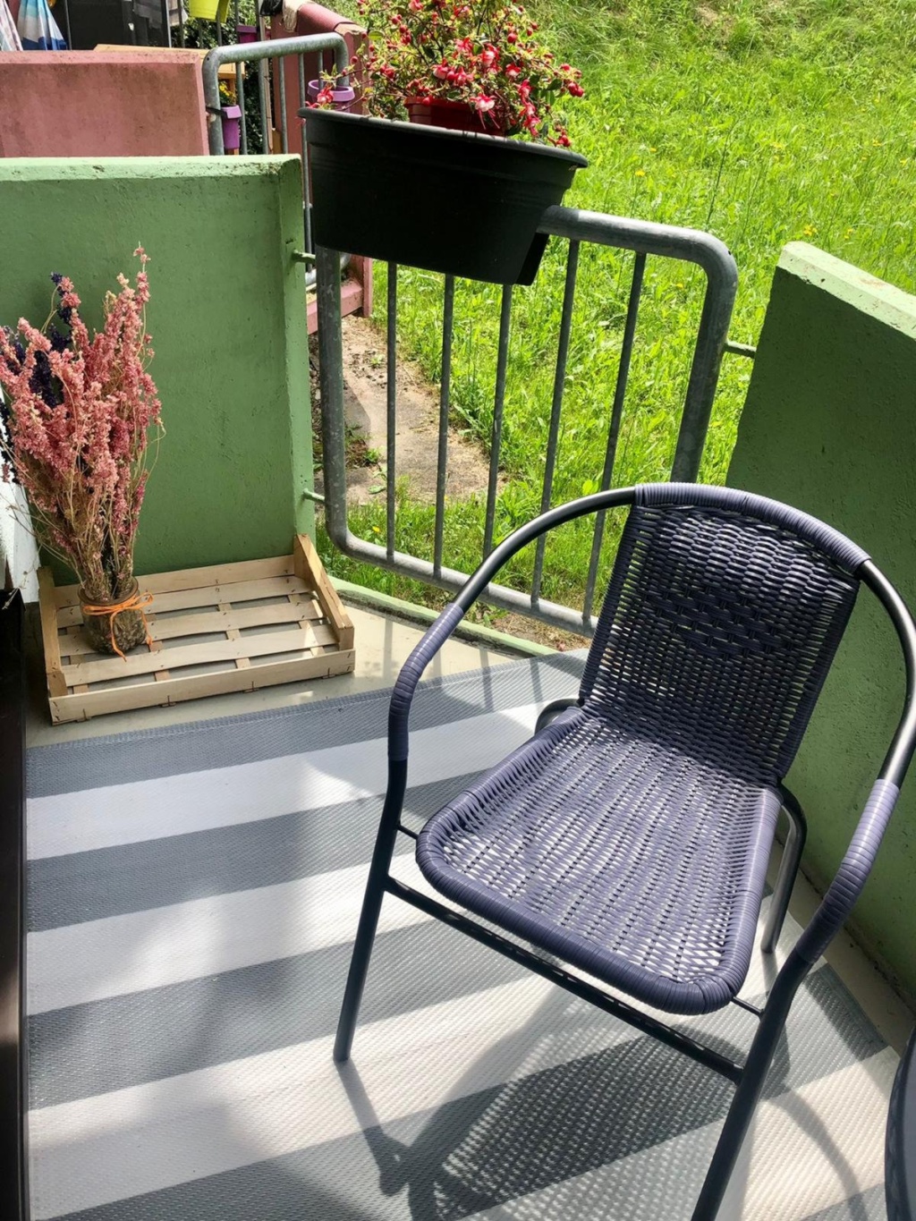 Schöne helle UNI-nahe 1-Zimmer Wohnung (teilmöbliert) – Pluwigerstr. 12, 54295 Trier Kürenz – Vorschaubild 4