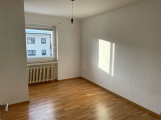 Ad image: Neugründung 3er-WG mit großem Balkon