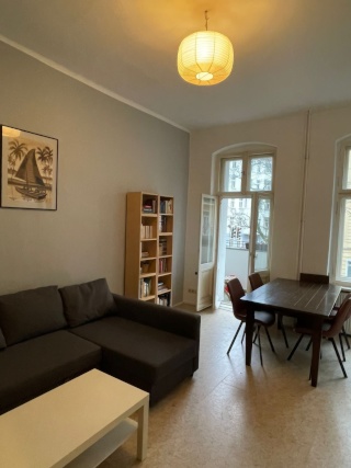 Nette voll möblierte 2-Zimmer Wohnung mit Balkon zur Zwischenmiete — photo 1