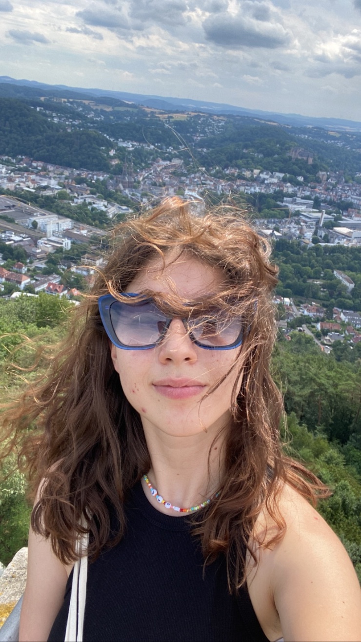 Anzeigenbild: 22er Nicoletta sucht eine zentrales Zimmer in Gießen