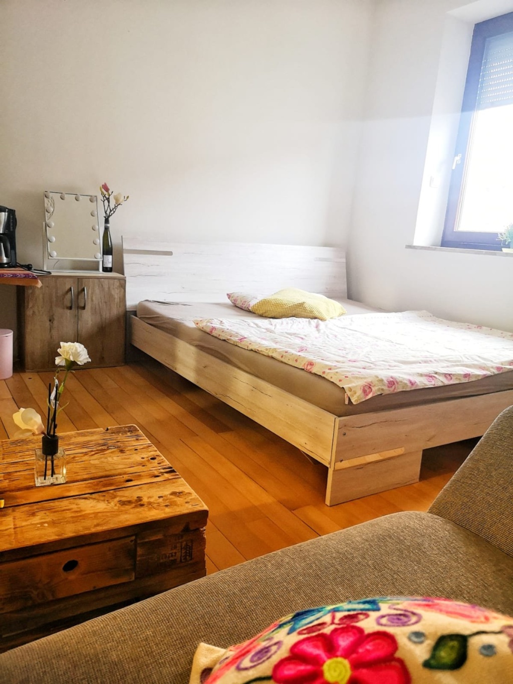 Beautiful Fully Furnished Private Room near OTH - Central Station