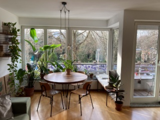 Lichtdurchflutute, sehr zentrale Wohnung in Berlin Mitte zur Zwischenmiete — photo 1