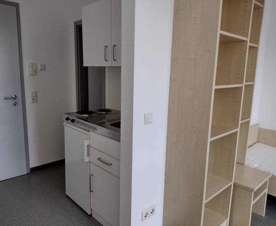 Schönes helles 1-Zimmer-Appartement, möbliert, Wohnheim Nähe Uni Hubland, NUR für Studierende ab 1.12. – 97218 Würzburg Campus Hubland Nähe Gerbrunn – Vorschaubild 11