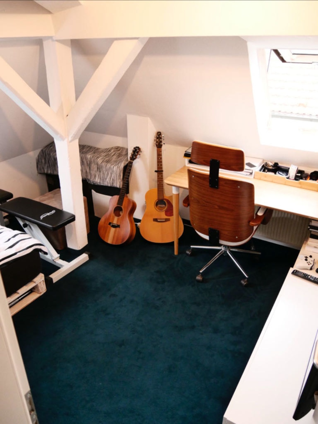 Flatshare Kernerviertel Stuttgart Ost/Mitte Friedensplatz - Zimmer-Blick Eingang