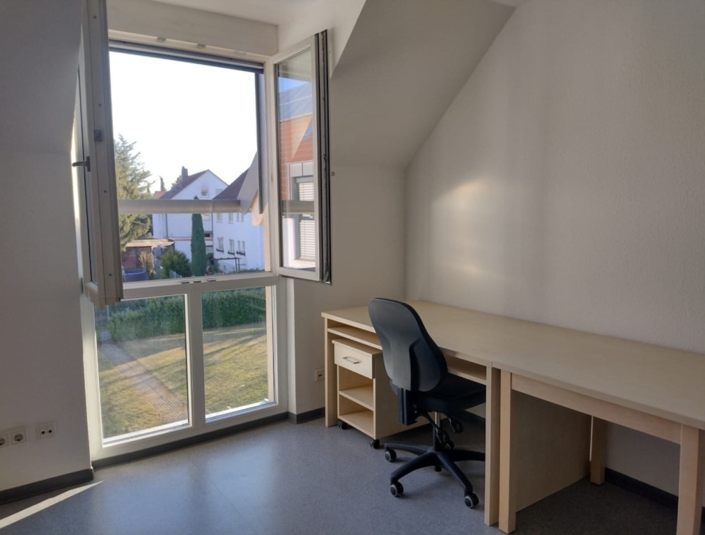 Schönes helles 1-Zimmer-Appartement, möbliert, Wohnheim Nähe Uni Hubland, NUR für Studierende ab 1.12. – 97218 Würzburg Campus Hubland Nähe Gerbrunn – Vorschaubild 3