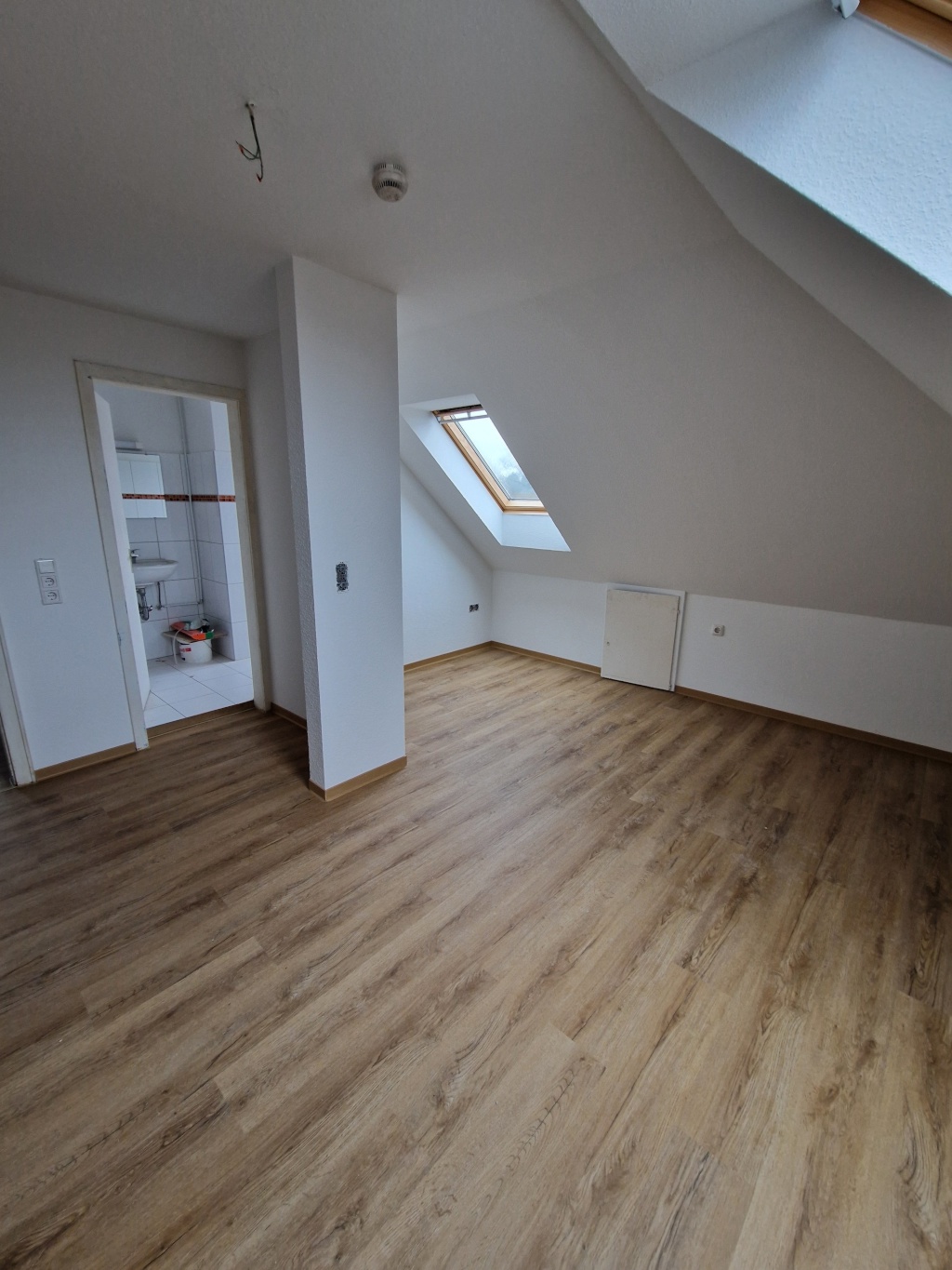 Zentrale 96qm WG-geeignete DG-Wohnung – Ziegelhofstraße 82, 26121 Oldenburg Ziegelhof – Vorschaubild 4