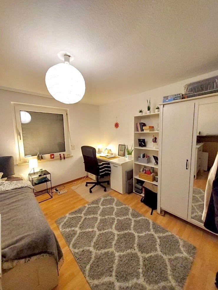 Anzeigenbild: 2 WG Zimmer im Grünen, nahe THM und JLU WiWi Campus