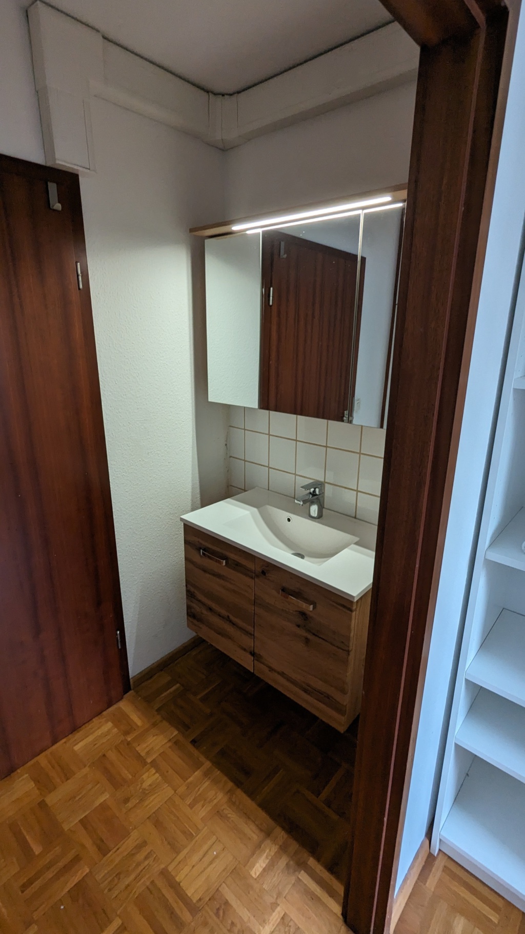 Habitación en WG Ost Stafflenbergstraße 66 - Altbauzimmer 2