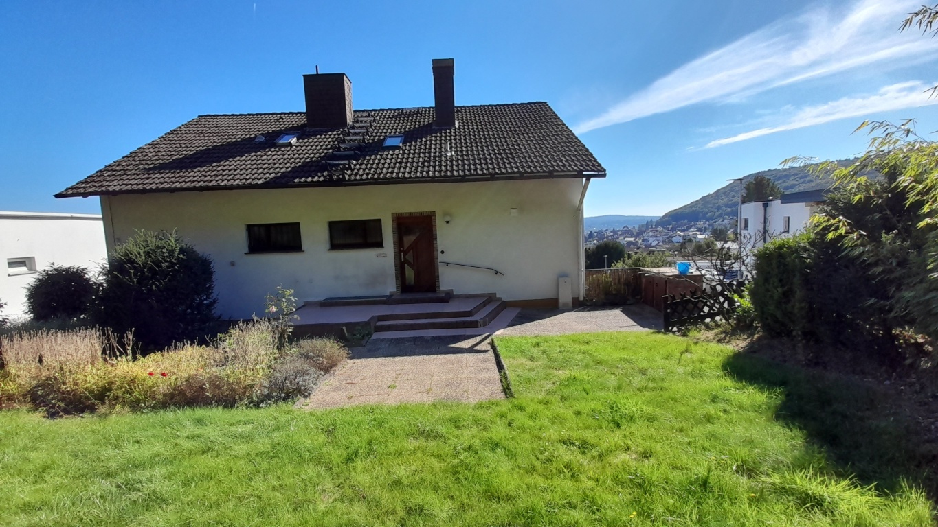 Apartamento Wehrda Unter dem Gedankenspiel - Vom Wald aus gesehen