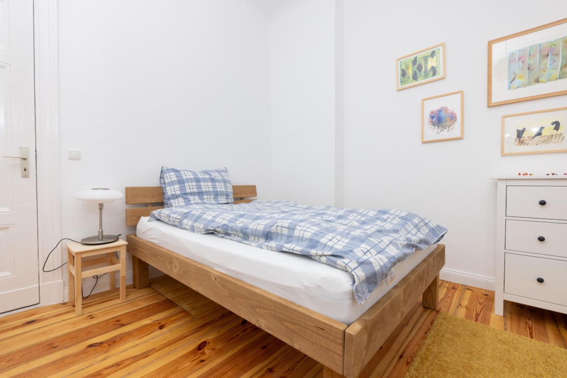 Habitación en WG Adlershof Hackenbergstr. 7 - Bed