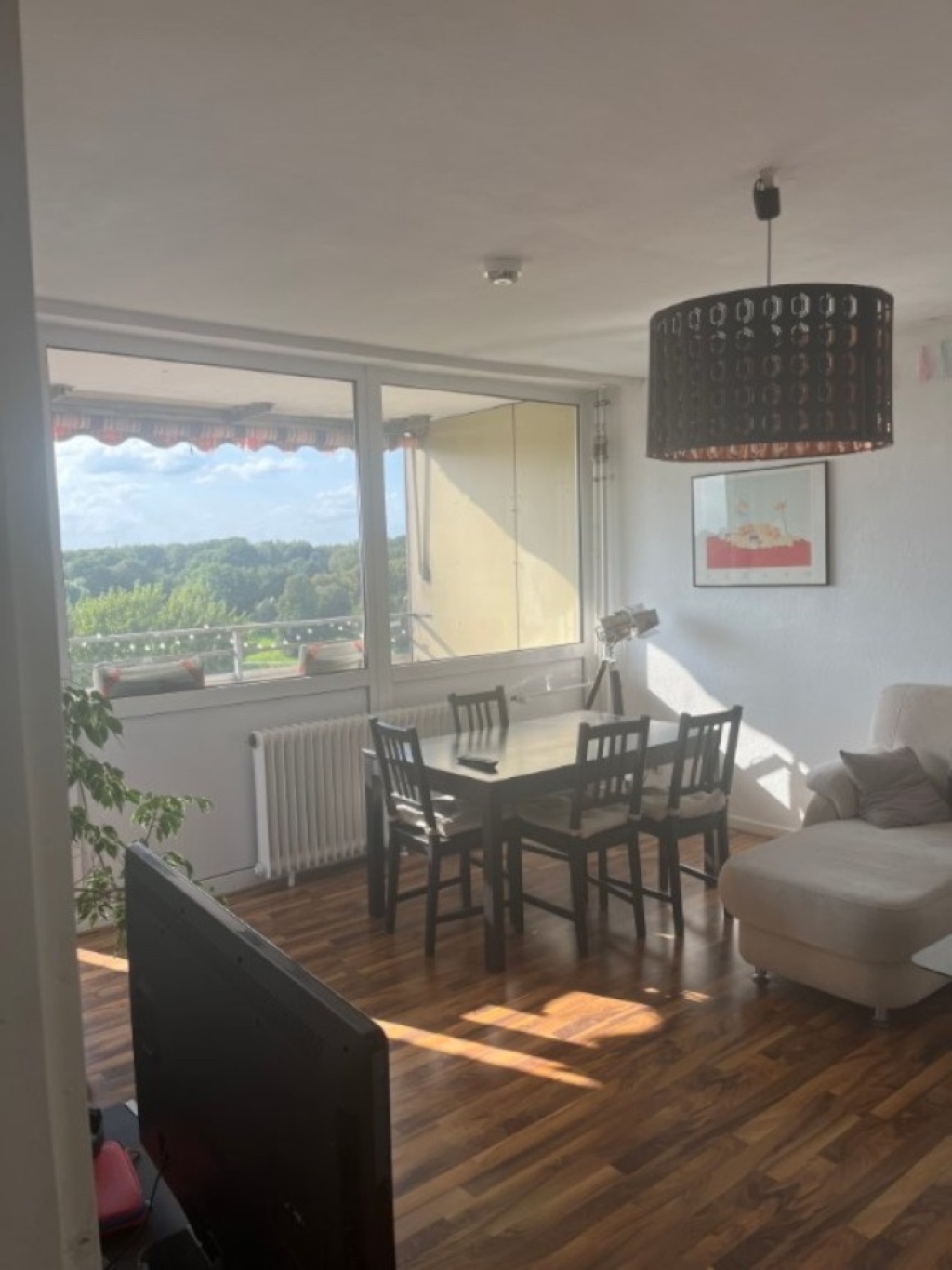 Habitación en WG Aaseestadt Goerdelerstraße 1 - Wohnzimmer
