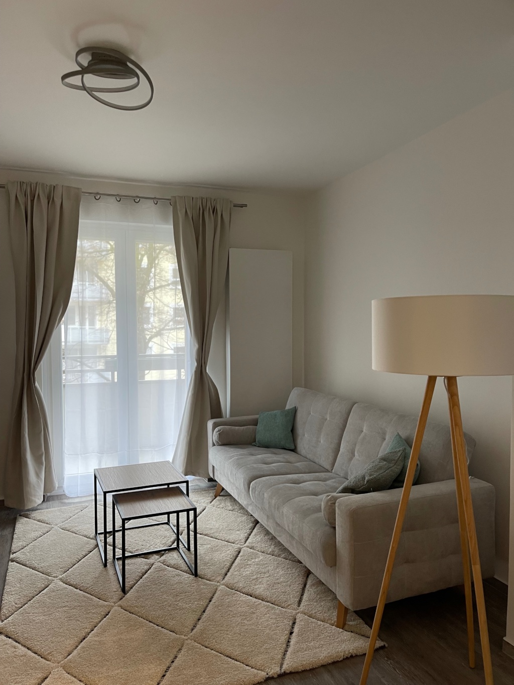 Möblierte Wohnung ab Dezember im Rheingauviertel Wiesbaden – Rauenthaler Straße 11A, 65197 Wiesbaden Rheingauviertel – Vorschaubild 5