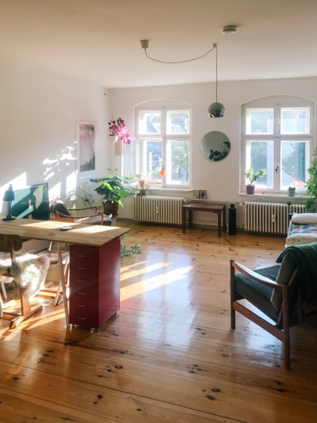 sublet 2-room 70 qm apartment in Kreuzberg – 10965 Berlin Kreuzberg – Bild 1 von 8