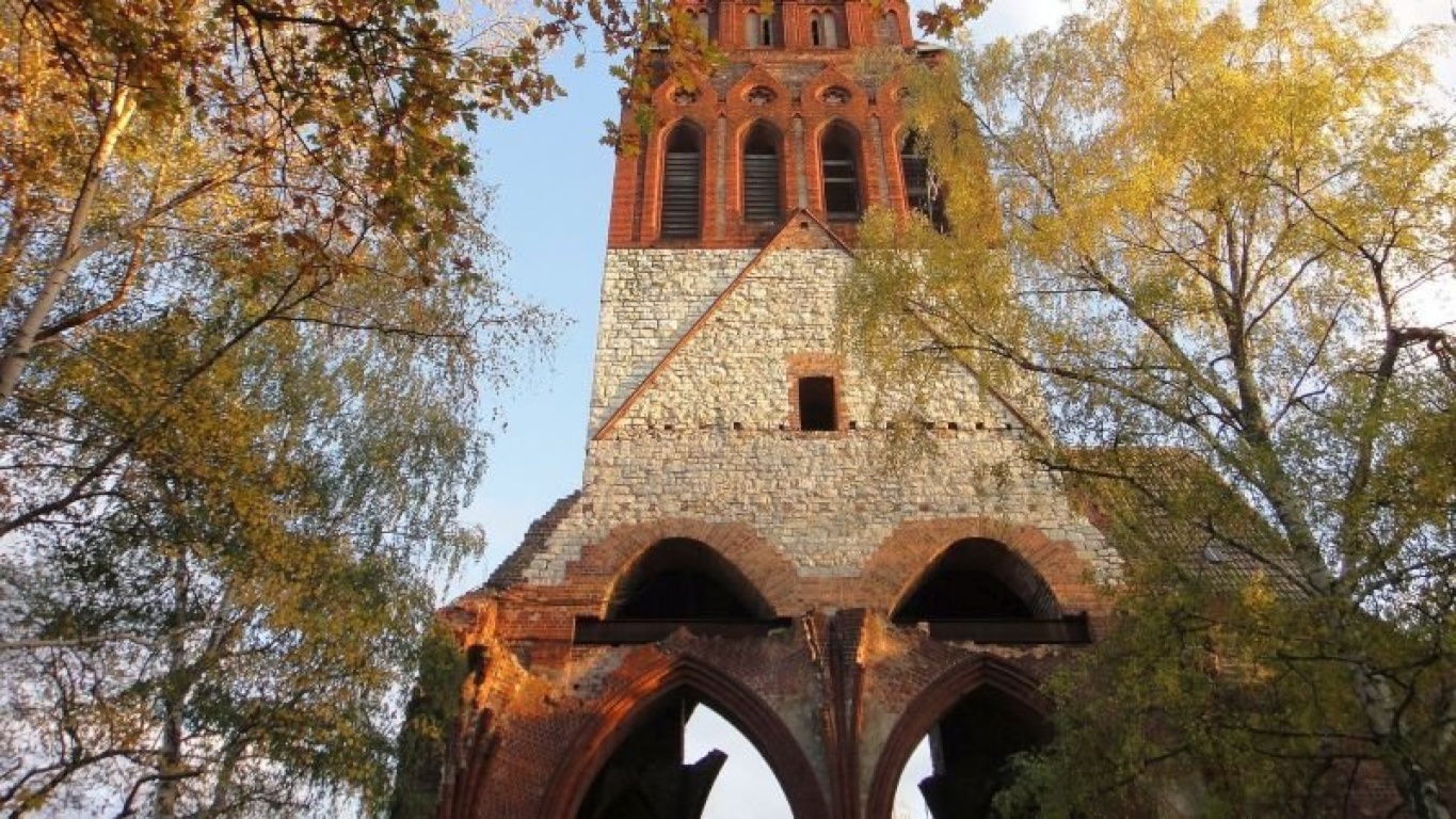 Flatshare Prenzlauer Berg Amalienstr.22 - Наша церковь на Мирбахплац
