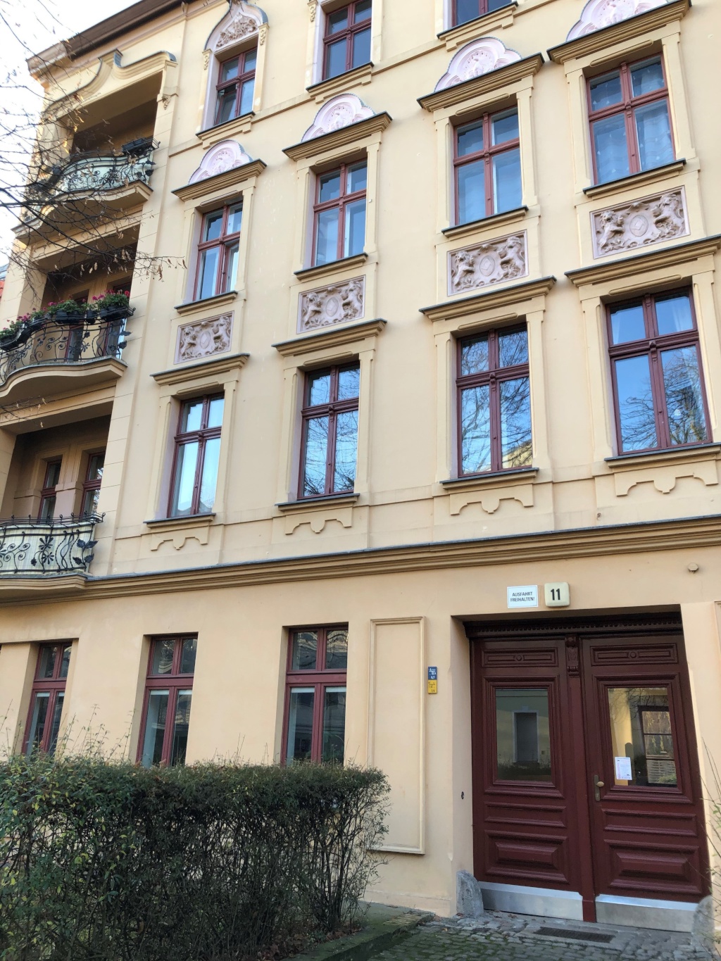 Flat Treptow-Baumschulenweg Behringstrasse 11 - picture 1