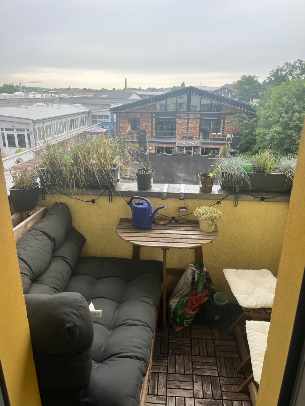 2 Zimmer Wohnung mit Balkon in Ehrenfeld (Zwischenmiete) – Vitalisstr. 96, 50827 Köln Ehrenfeld – Vorschaubild 3