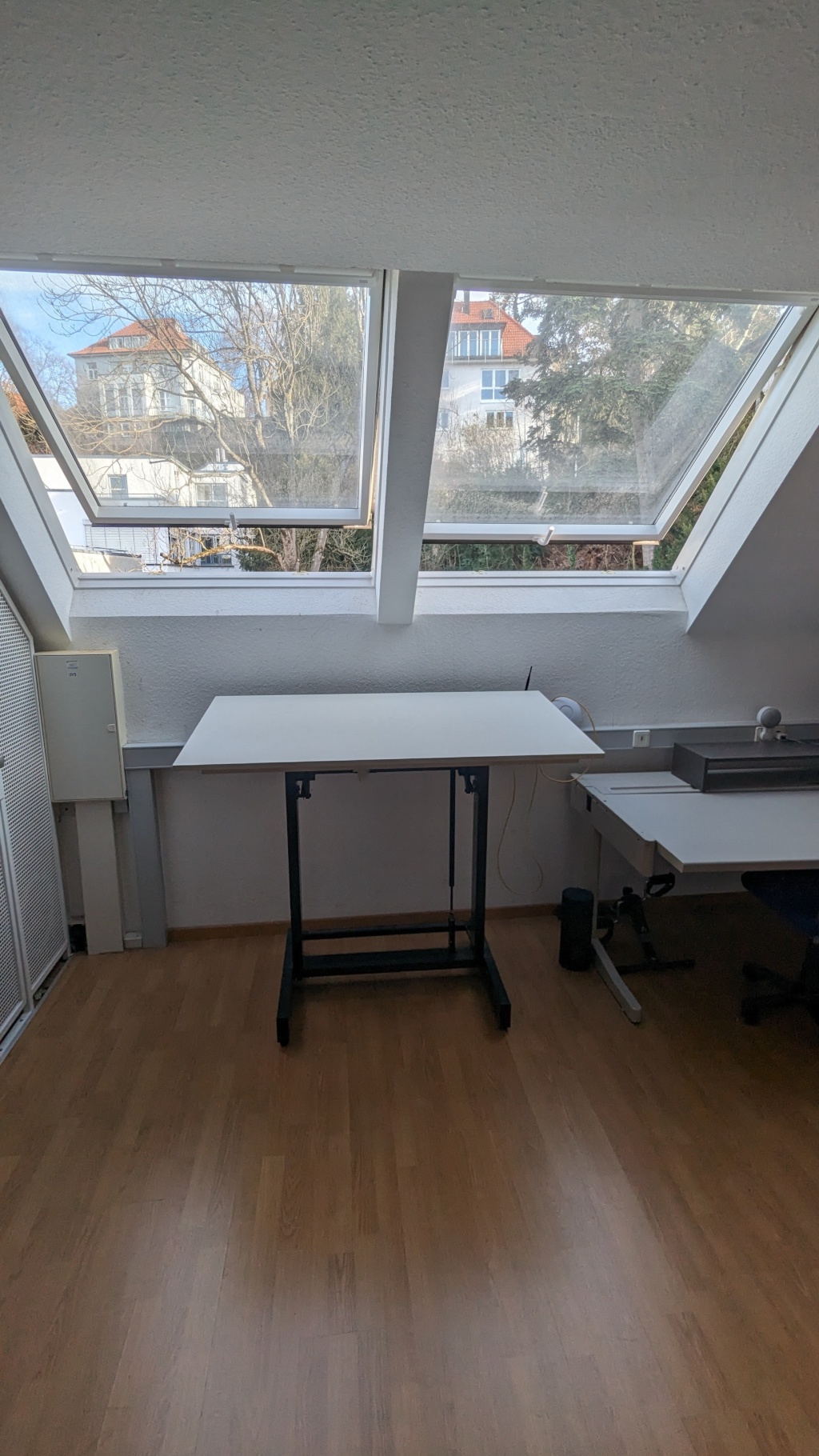 WG-Zimmer Ost Stafflenbergstr.66 - Studierzimmer 2